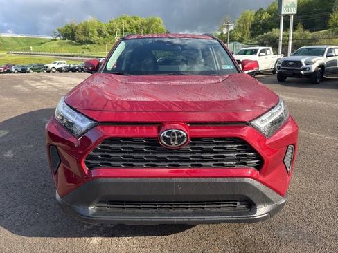 Used 2025 Toyota RAV4 XLE w/ Convenience Package AWD/4WD image 2