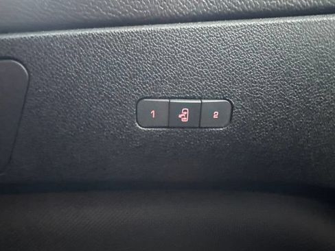 Used 2011 GMC Acadia Denali FWD image 13