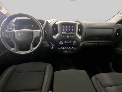 Used 2025 Chevrolet Silverado 1500 Custom Trail Boss AWD/4WD image 15