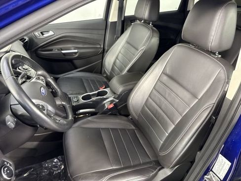 Used 2016 Ford Escape Titanium image 17