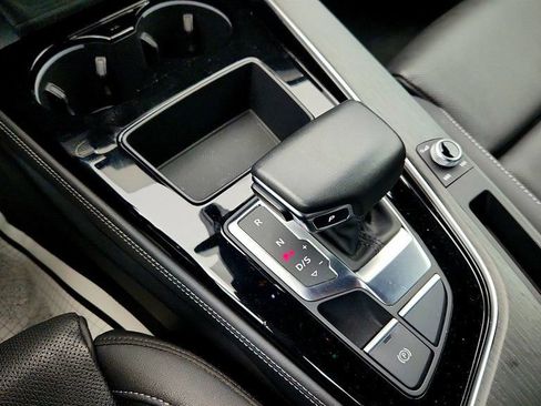 Used 2025 Audi A5 2.0T Premium Plus image 17