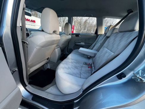 Used 2010 Subaru Forester 2.5X image 10