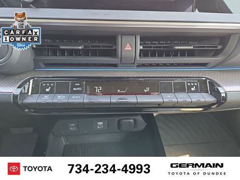 Used 2025 Toyota Prius XLE FWD image 26