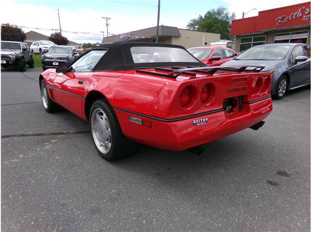 Used 1989 Chevrolet Corvette Convertible RWD image 9