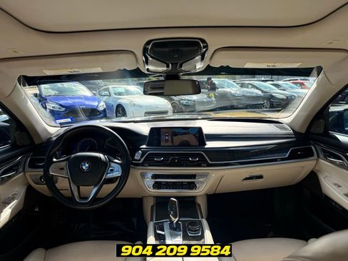 Used 2017 BMW 740i RWD image 27