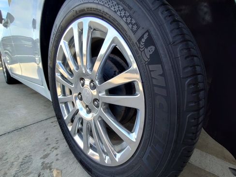 Used 2012 Chevrolet Cruze Eco image 11