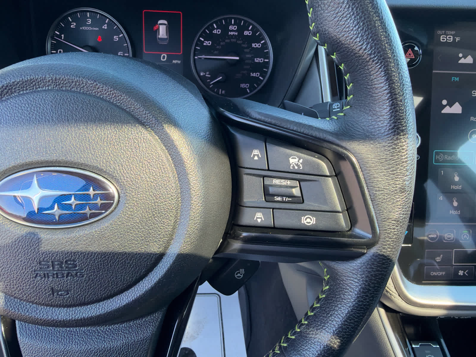 Used 2025 Subaru Outback Onyx Edition w/ Popular Package #2 AWD/4WD image 19
