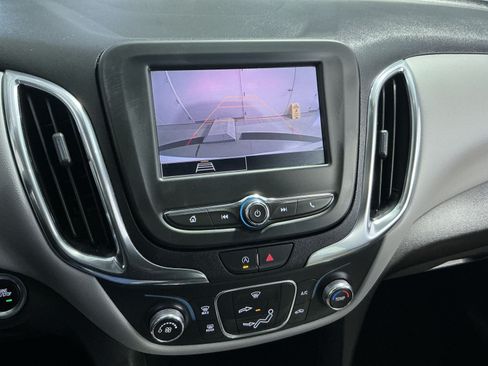 Used 2024 Chevrolet Equinox LS FWD image 20