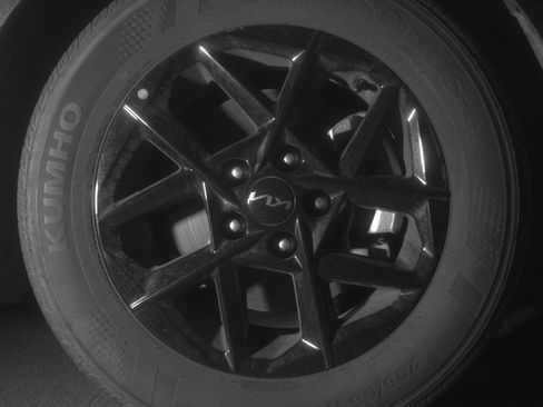 Used 2025 Kia K5 LXS image 13