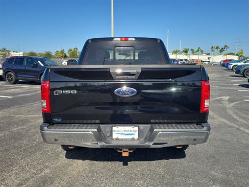 Used 2016 Ford F150 XLT w/ Equipment Group 302A Luxury image 5