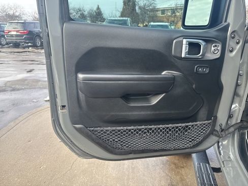 Used 2021 Jeep Wrangler Unlimited Sport image 21