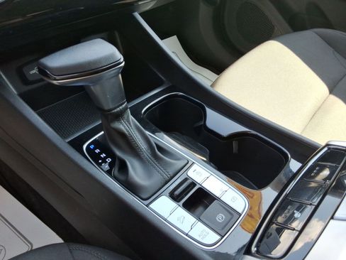 Used 2022 Hyundai Tucson SEL image 16