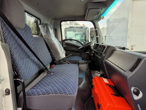 New 2024 Chevrolet Low Cab Forward RWD image 9