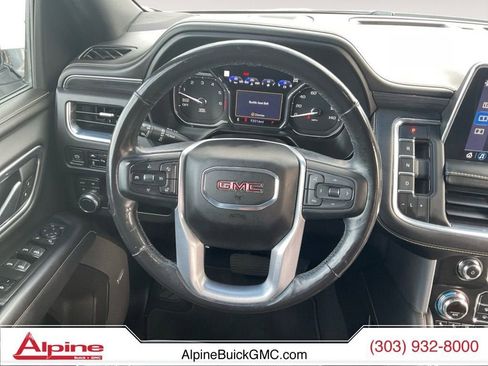 Used 2021 GMC Yukon SLT w/ Rear Media and Nav Package image 12