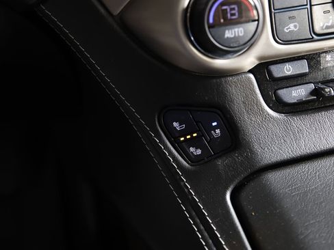 Used 2018 GMC Yukon Denali AWD/4WD image 21