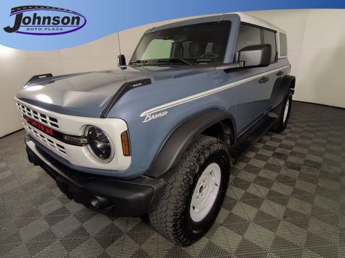 Used 2025 Ford Bronco Heritage Edition AWD/4WD image 1