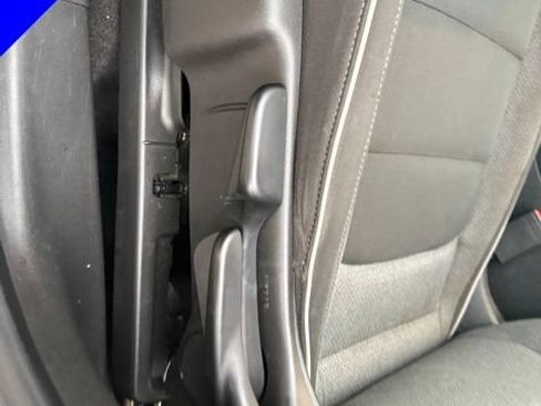 Used 2021 Chevrolet TrailBlazer LS AWD/4WD image 15