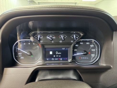Used 2019 GMC Sierra 1500 SLT w/ SLT Premium Plus Package image 30