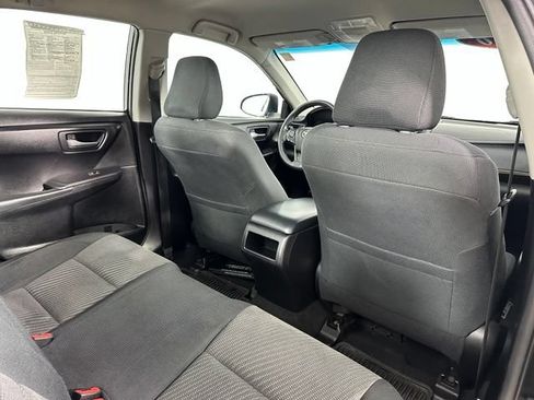 Used 2016 Toyota Camry LE FWD image 27