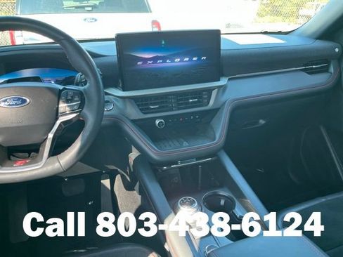 Used 2025 Ford Explorer ST AWD/4WD image 10