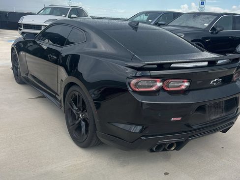 Used 2019 Chevrolet Camaro SS w/ LPO, Ground Effects Package RWD image 4