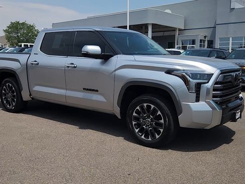 Used 2023 Toyota Tundra Limited AWD/4WD image 16