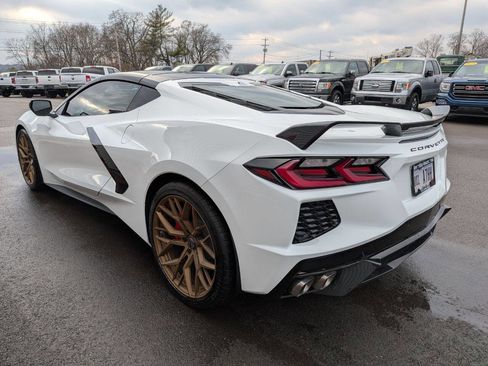 Used 2023 Chevrolet Corvette Stingray 2dr Coupe w/2LT image 7