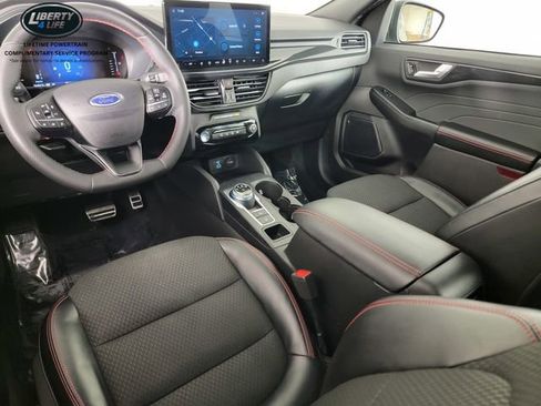 Used 2023 Ford Escape ST-Line w/ Tech Pack #1 image 30