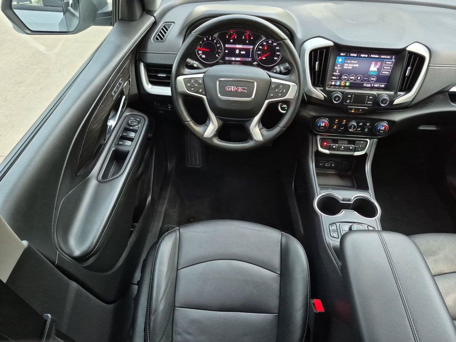 Used 2024 GMC Terrain SLT AWD/4WD image 13