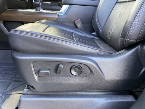 Used 2025 Chevrolet Silverado 1500 High Country w/ High Country Premium Package image 27