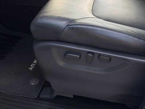 Certified 2024 Nissan Armada SL w/ Captain's Chairs Package image 12