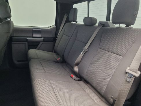 Used 2016 Ford F150 XLT w/ Equipment Group 302A Luxury AWD/4WD image 18