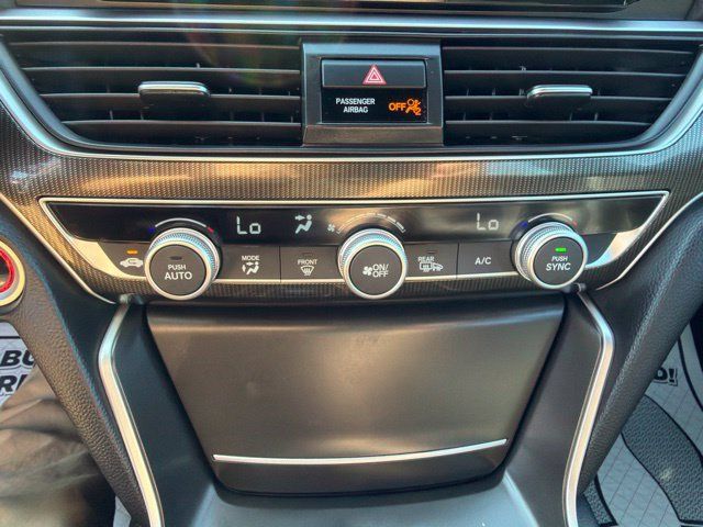 Used 2022 Honda Accord Sport image 17