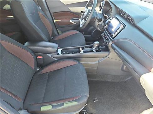 Used 2024 Nissan Kicks SR image 26