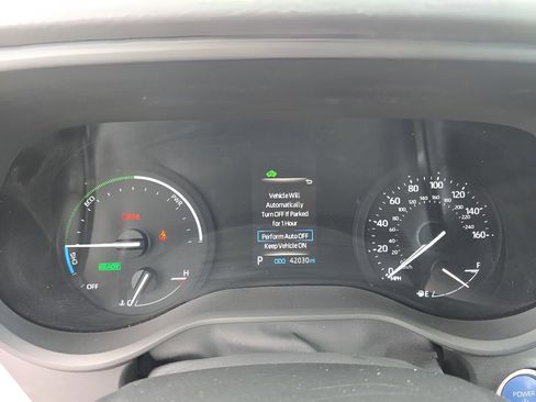 Used 2024 Toyota Sienna LE image 22