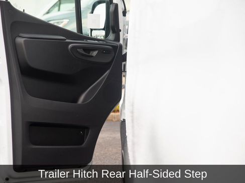 Used 2025 Mercedes-Benz Sprinter 2500 image 25