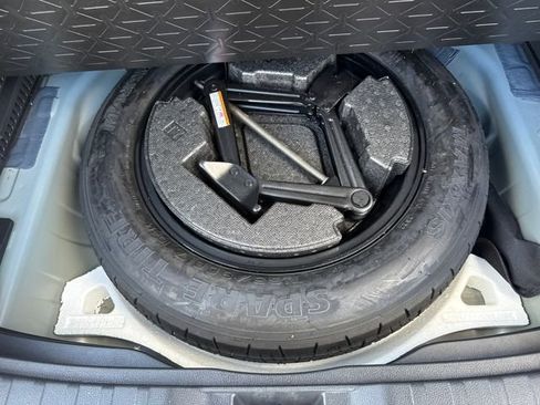 Used 2023 Toyota RAV4 AWD Hybrid image 45