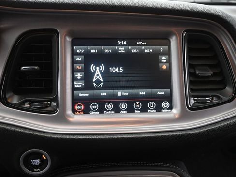 Used 2023 Dodge Challenger R/T image 32