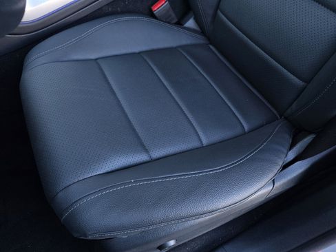 Used 2024 Mercedes-Benz GLS 450 4MATIC image 29