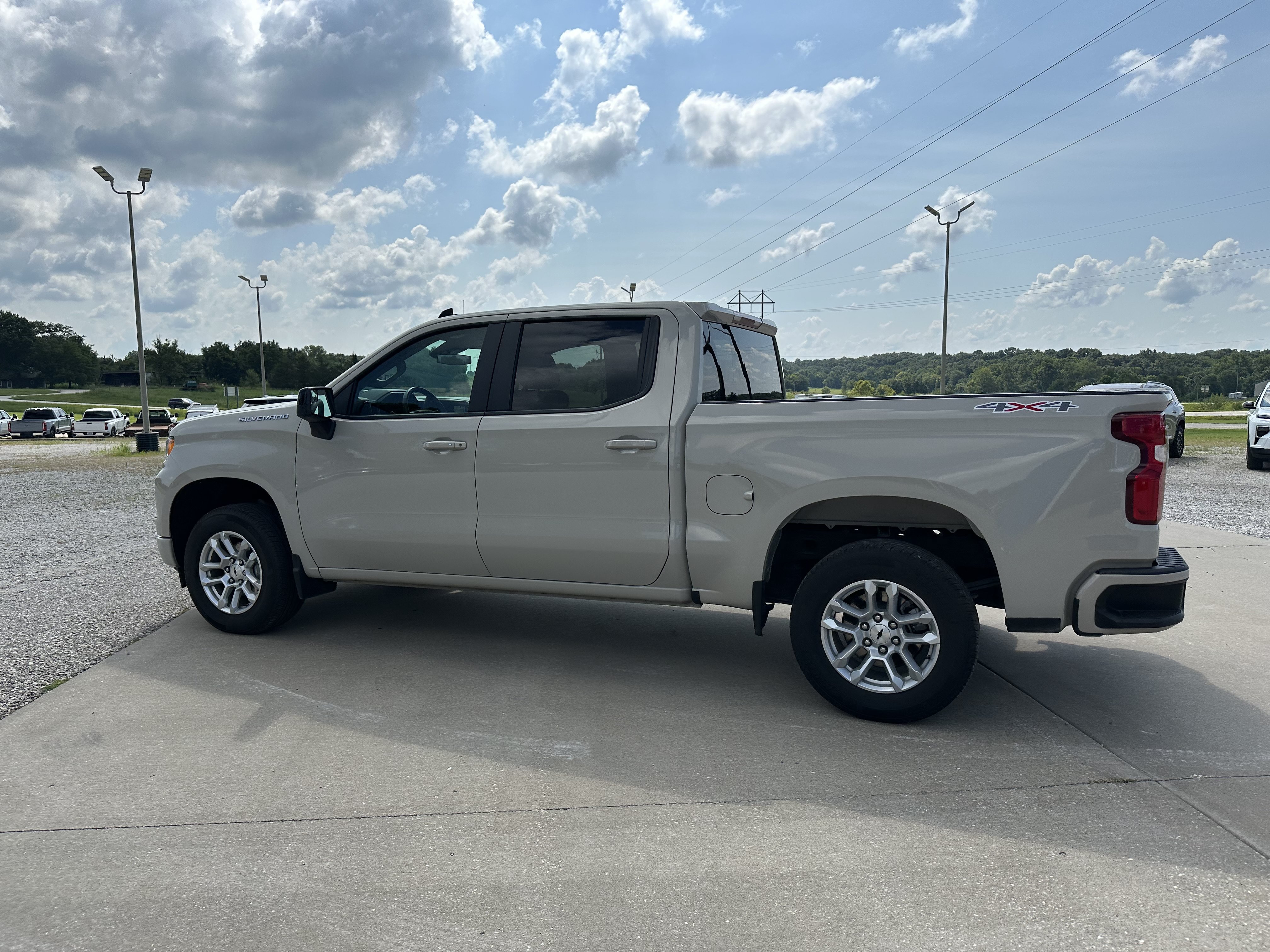 Used 2026 Chevrolet Silverado 1500 RST AWD/4WD image 8