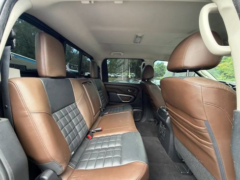 Used 2016 Nissan Titan Platinum Reserve AWD/4WD image 32