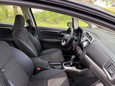 Used 2016 Honda Fit LX image 35