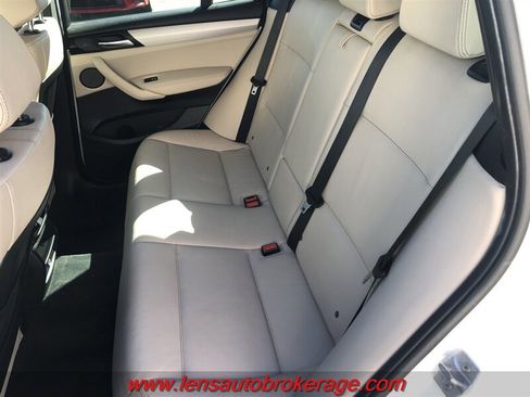 Used 2017 BMW X3 xDrive28i AWD/4WD image 18