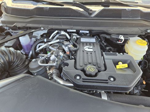 New 2026 RAM 2500 Big Horn AWD/4WD image 22