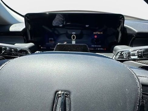 New 2026 Lincoln Aviator AWD image 20