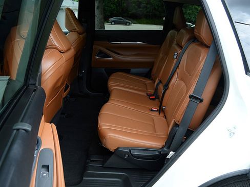Used 2023 INFINITI QX60 Sensory w/ Cargo Package AWD/4WD image 14