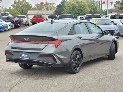 New 2026 Hyundai Elantra Sport image 4