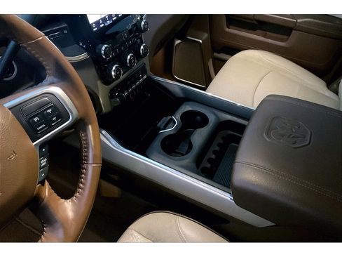 Used 2022 RAM 3500 Laramie image 17