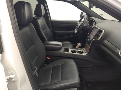 Used 2016 Jeep Grand Cherokee Laredo w/ Quick Order Package 23E image 21