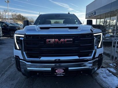New 2024 GMC Sierra 2500 Pro